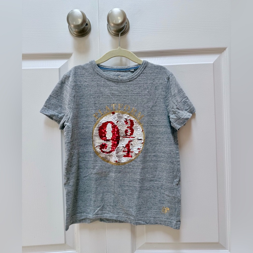 Mini Boden x Harry Potter, size 7 kids T-shirt with metallic and sequin design